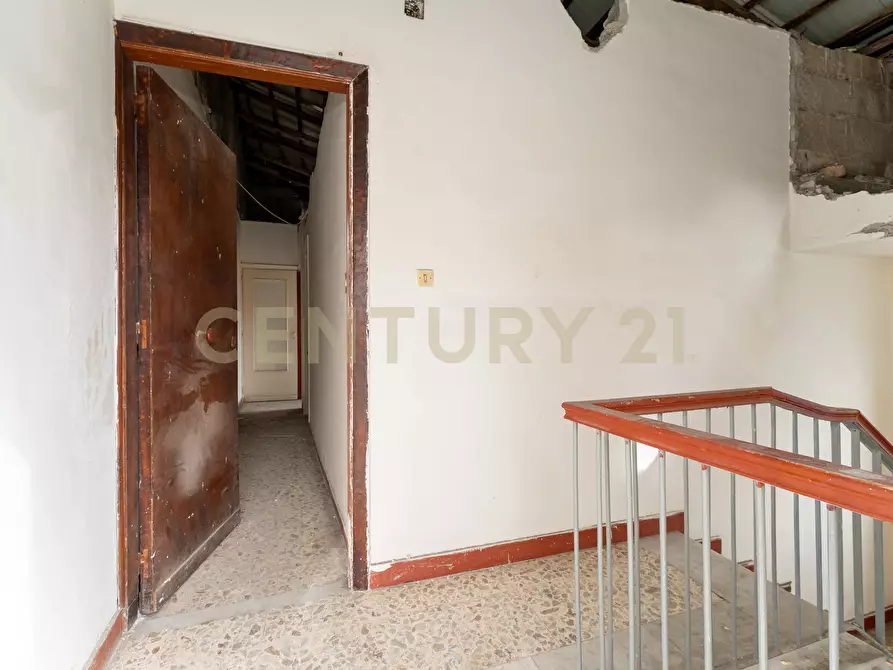 Immagine 19 di Casa bifamiliare in vendita  in Via Velletri 16 a Catania