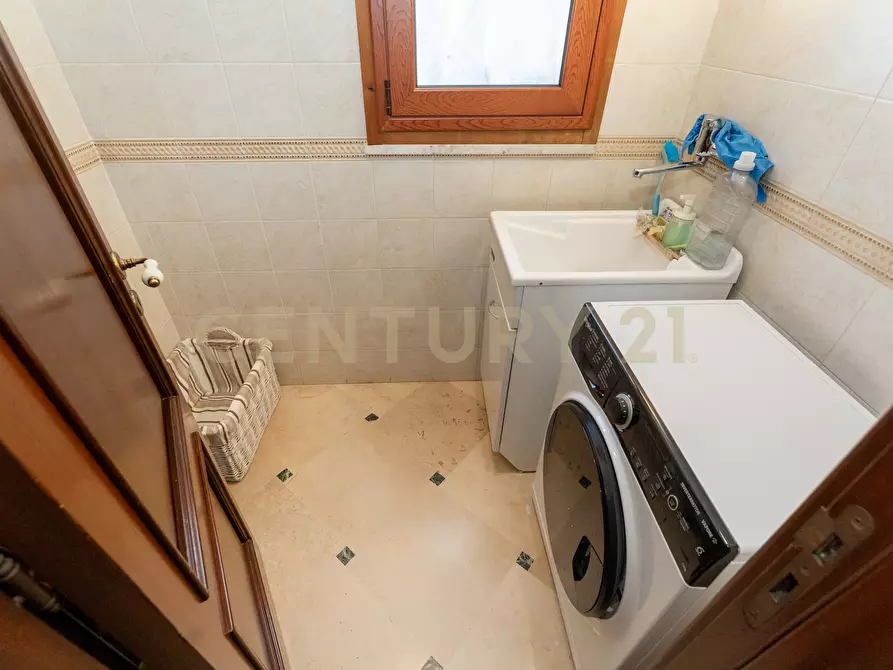 Immagine 47 di Appartamento in vendita  in Via Antonino di Sangiuliano 298 a Catania