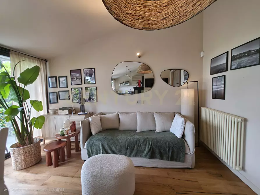 Immagine 3 di Casa trifamiliare in vendita  in Via della Vigna a Castiglione Della Pescaia