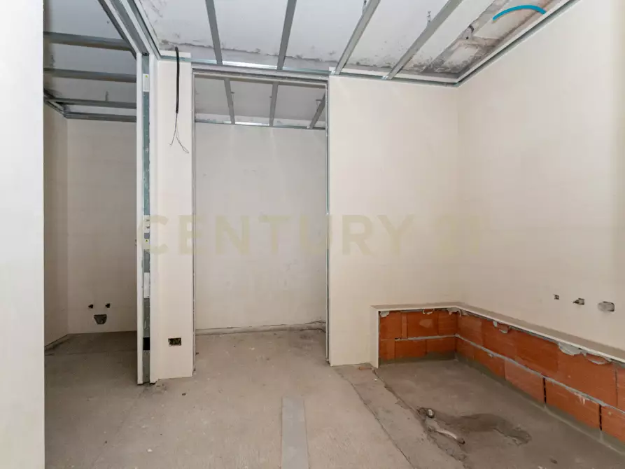 Immagine 38 di Attico in vendita  in Via Firenze 6 a Catania