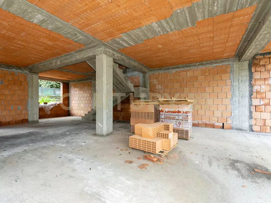 Immagine 22 di Casa bifamiliare in vendita  in Via Alessandro Manzoni 72 a Valverde
