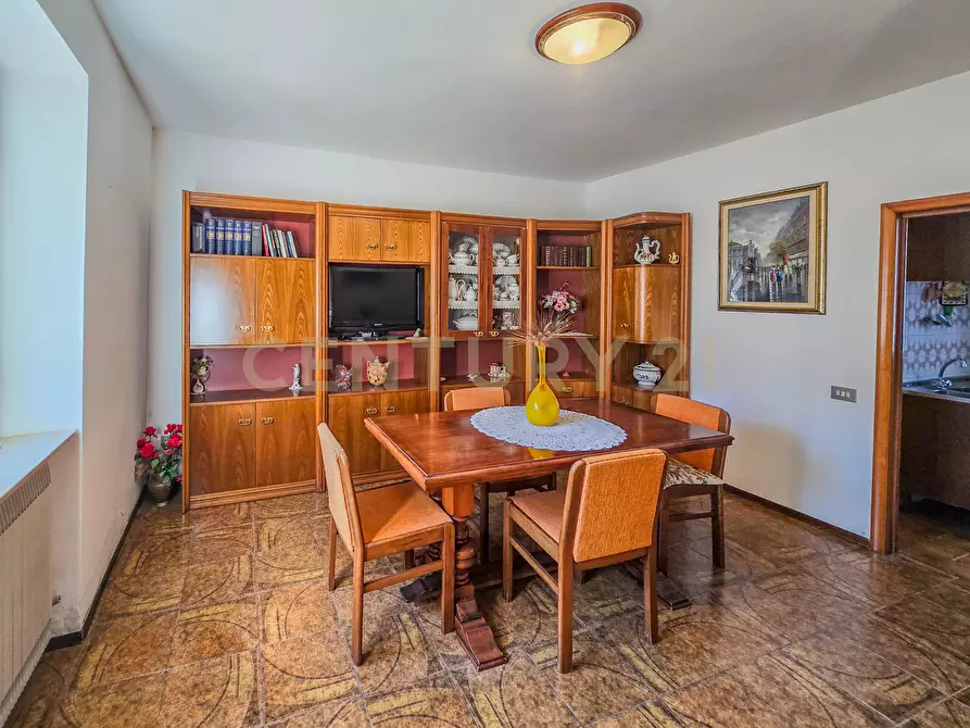 Immagine 3 di Casa bifamiliare in vendita  in Via San Michele a Roccastrada