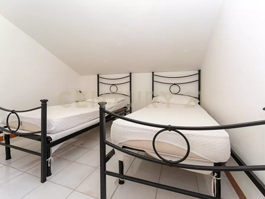 Immagine 34 di Villa in vendita  in BAIA ARCILE a Augusta