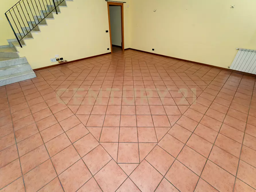 Immagine 38 di Porzione di casa in vendita  in Via degli Ulivi 9 a Tremestieri Etneo
