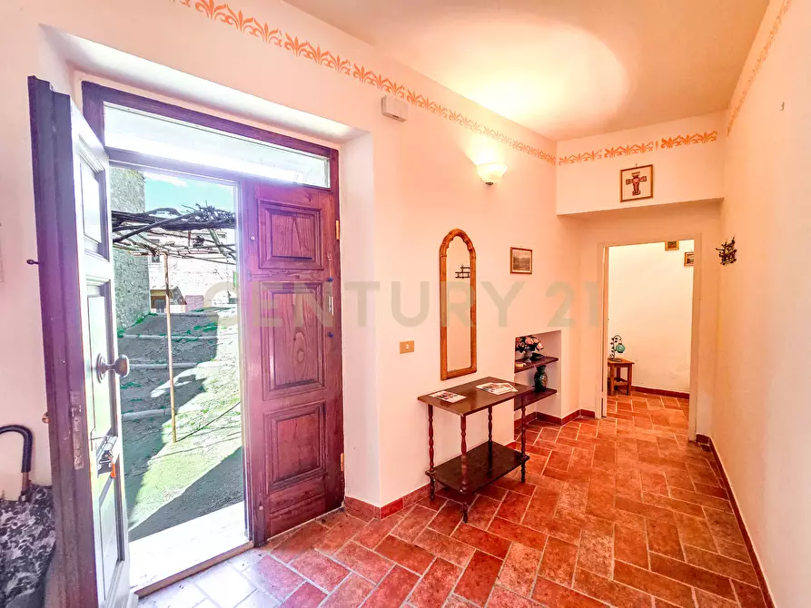 Immagine 4 di Bilocale in vendita  in Via delle Pieve 9 a Semproniano