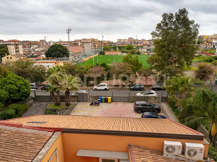 Immagine 7 di Attico in vendita  in Via Maria Gianni 85 a Catania