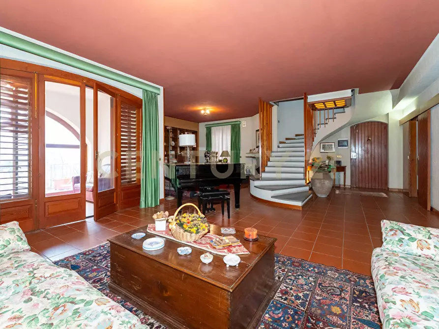 Immagine 12 di Villetta a schiera in vendita  in Via Carrubella 8 a Catania