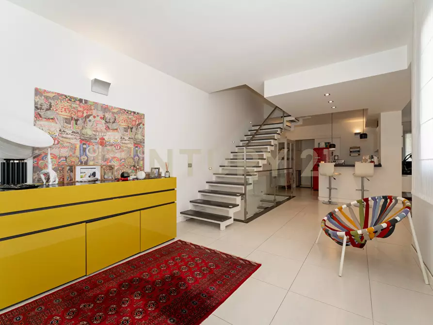 Immagine 18 di Casa indipendente in vendita  in Via dei Maceratoi 5 a Acireale