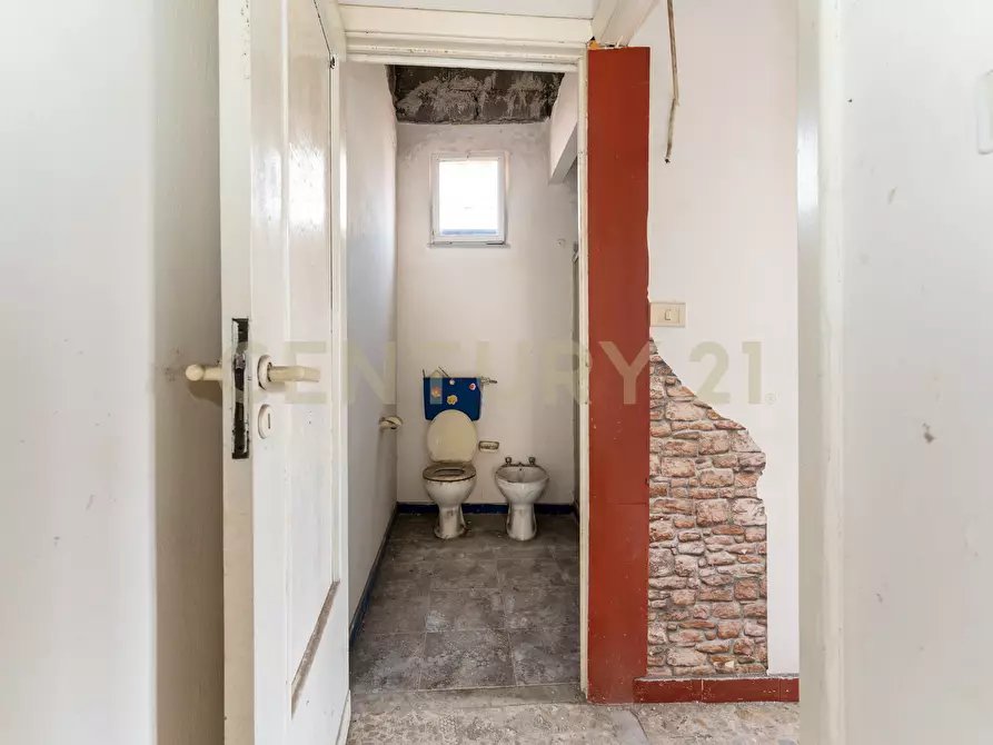 Immagine 23 di Casa bifamiliare in vendita  in Via Velletri 16 a Catania