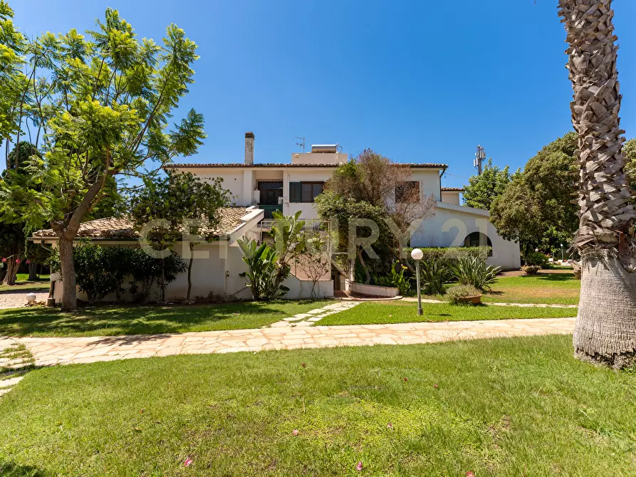Immagine 22 di Villa in vendita  in viac strada provinciale pozzallo sampieri 2 a Modica