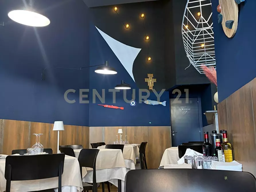 Immagine 8 di Bar / Ristorante in vendita  in Via Davì 43 a Acireale
