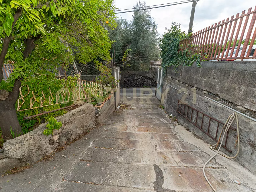 Immagine 19 di Casa indipendente in vendita  in Via Brigadiere Salvatore di Stefano 8 a Catania