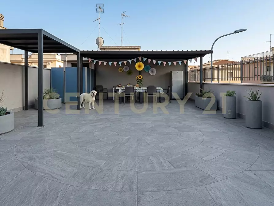 Immagine 44 di Villa in vendita  in Via Quartiere Longo 18 a Aci Castello