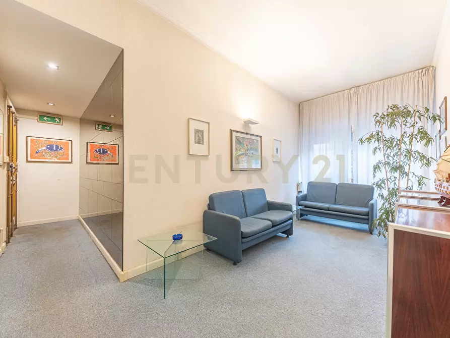 Immagine 25 di Quadrilocale in vendita  in Via Leon Pancaldo 26 a Roma