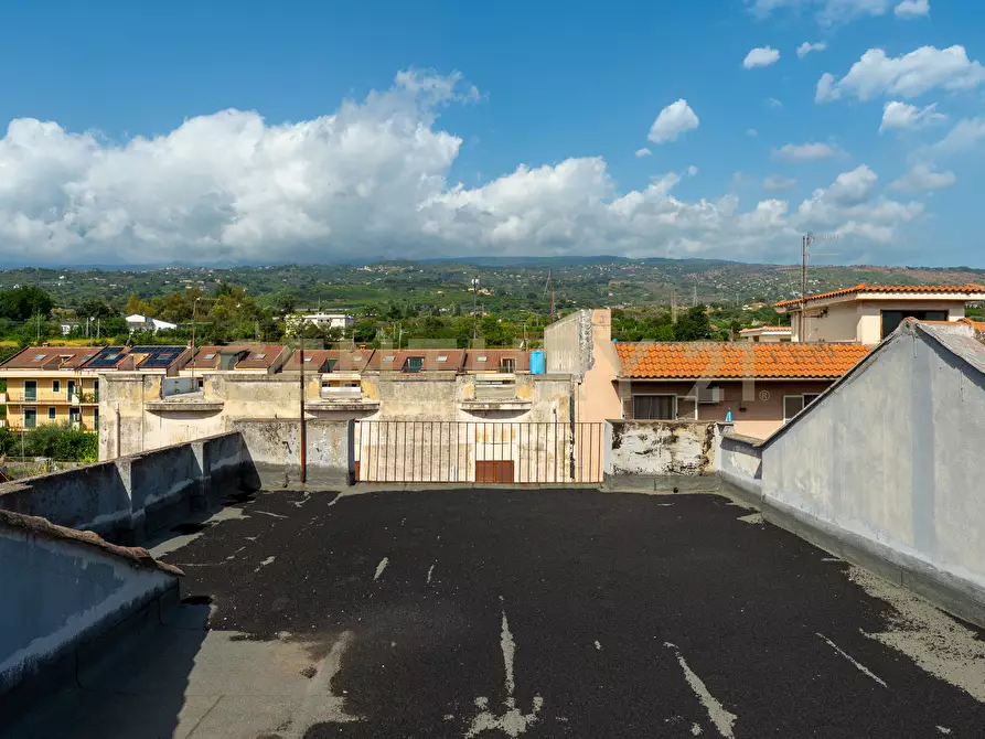 Immagine 1 di Trilocale in vendita  in Via Siculo Orientale 346 a Catania