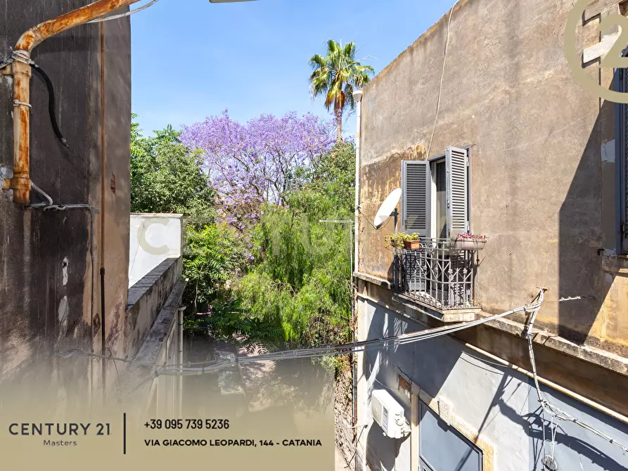 Immagine 23 di Bilocale in vendita  in Via F. Bianco 2 a Catania