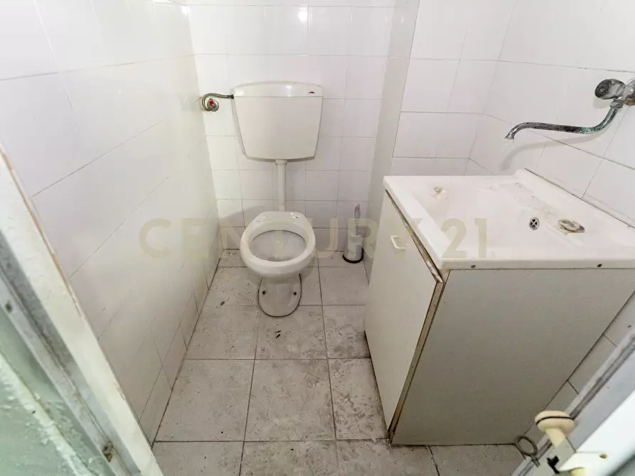 Immagine 18 di Garage in vendita  in Via del Rotolo 42/B a Catania