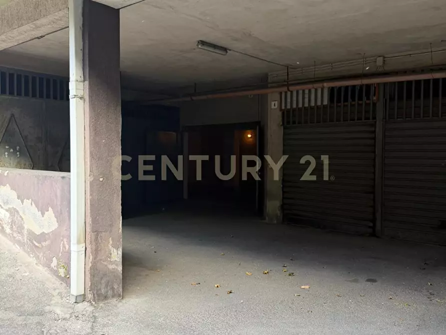 Immagine 10 di Garage in vendita  in Via Immacolata 37 a Catania