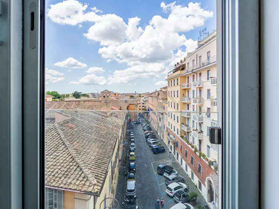 Immagine 1 di Quadrilocale in vendita  in Via dell'Olmata 30 a Roma