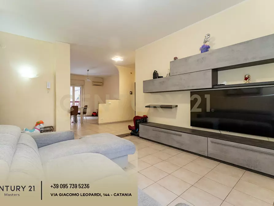 Immagine 1 di Appartamento in vendita  in Via Italo Svevo 12 a Catania