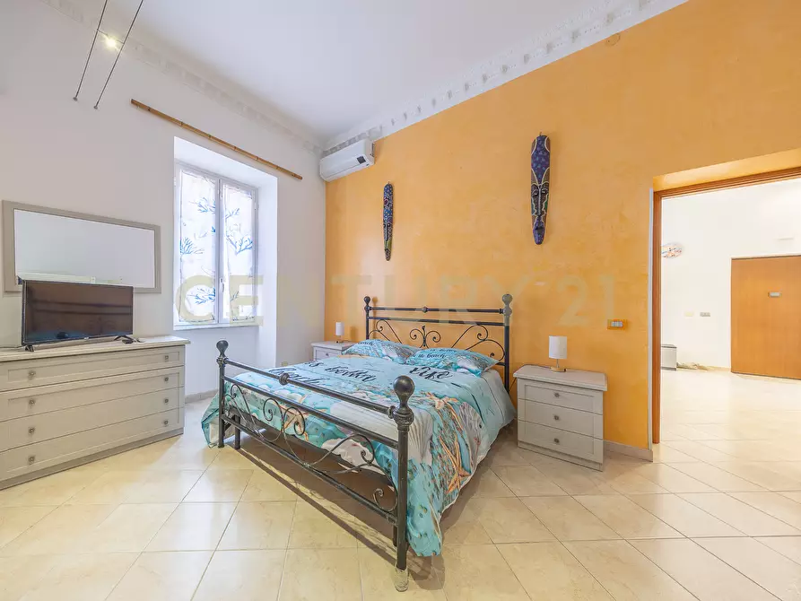 Immagine 10 di Trilocale in vendita  in Piazza Pia 10 a Anzio