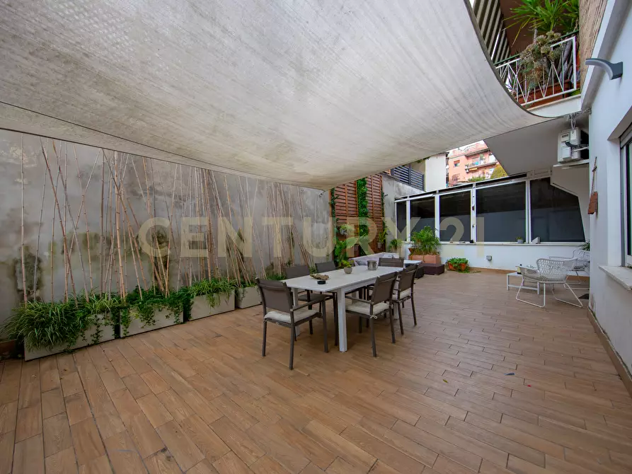 Immagine 30 di Bilocale in vendita  in Via della Bufalotta 15 a Roma