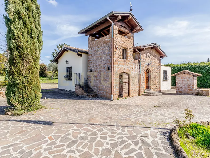 Immagine 1 di Villa in vendita  in Via Colle Fattore 9 a Gallicano Nel Lazio