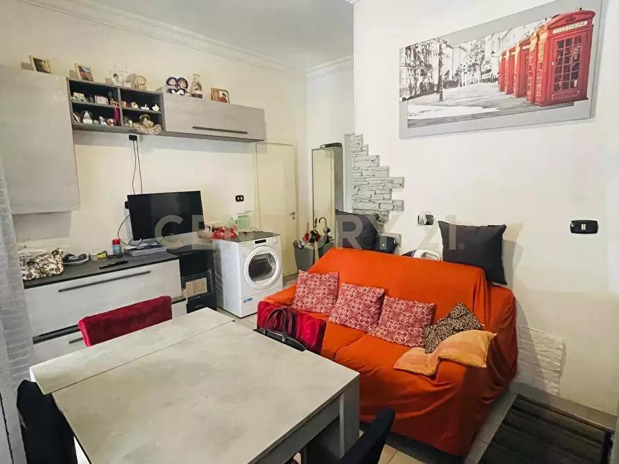 Immagine 5 di Bilocale in vendita  in Via Ciro Menotti 61 a Gela