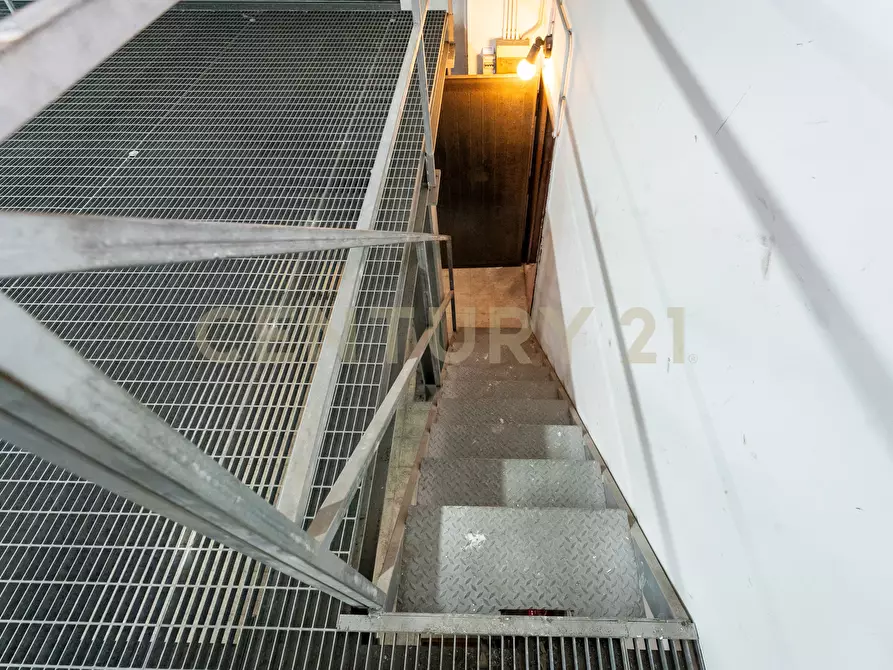 Immagine 20 di Garage in vendita  in Via del Rotolo 42/B a Catania
