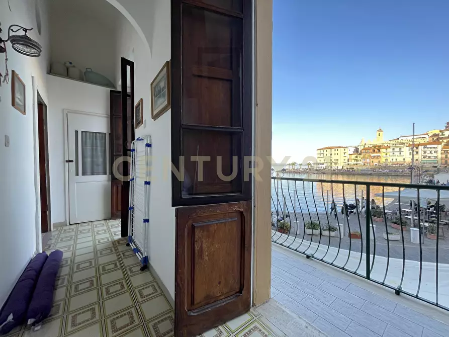 Immagine 30 di Trilocale in vendita  in Via del Molo 4 a Monte Argentario