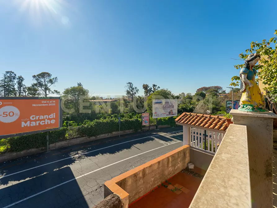 Immagine 14 di Casa semindipendente in vendita  in VIA SCALA DI BETTA 69 a Sant'agata Li Battiati