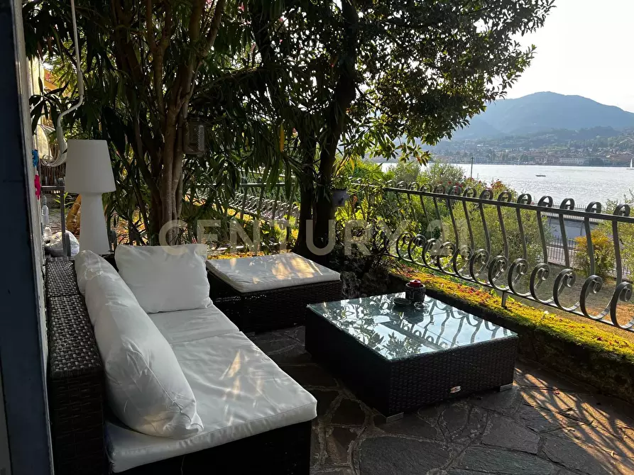 Immagine 17 di Bilocale in vendita  in Via delle Magnolie a San Felice Del Benaco