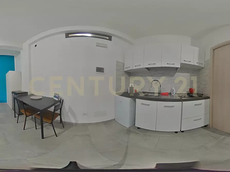 Immagine 28 di Monolocale in vendita  in Via del Principe 37 a Catania