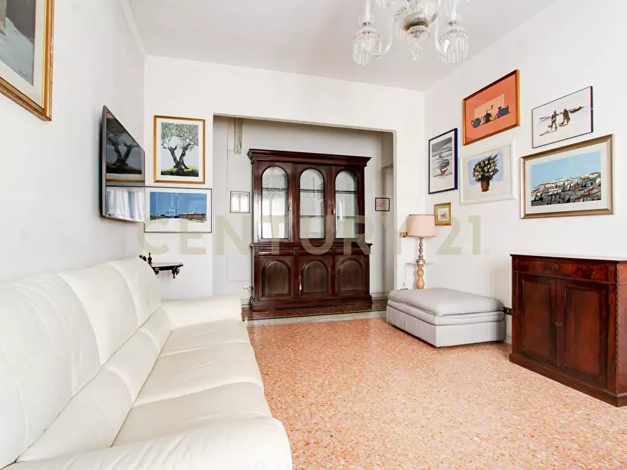 Immagine 1 di Bilocale in vendita  in Viale Libia 138 a Roma