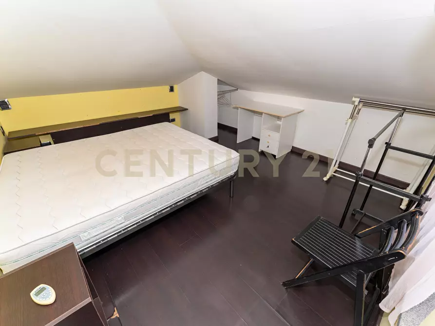 Immagine 13 di Trilocale in vendita  in Via Antonio Gramsci 23 a Gravina Di Catania