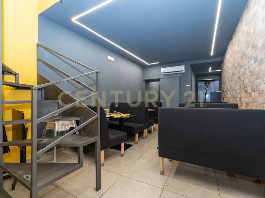 Immagine 21 di Bar / Ristorante in vendita  in Via Gemmellaro 47/A a Catania