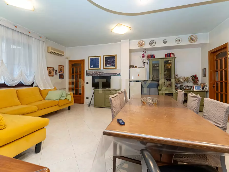 Immagine 25 di Villa in vendita  in Via Carmelina Naselli 51 a Catania