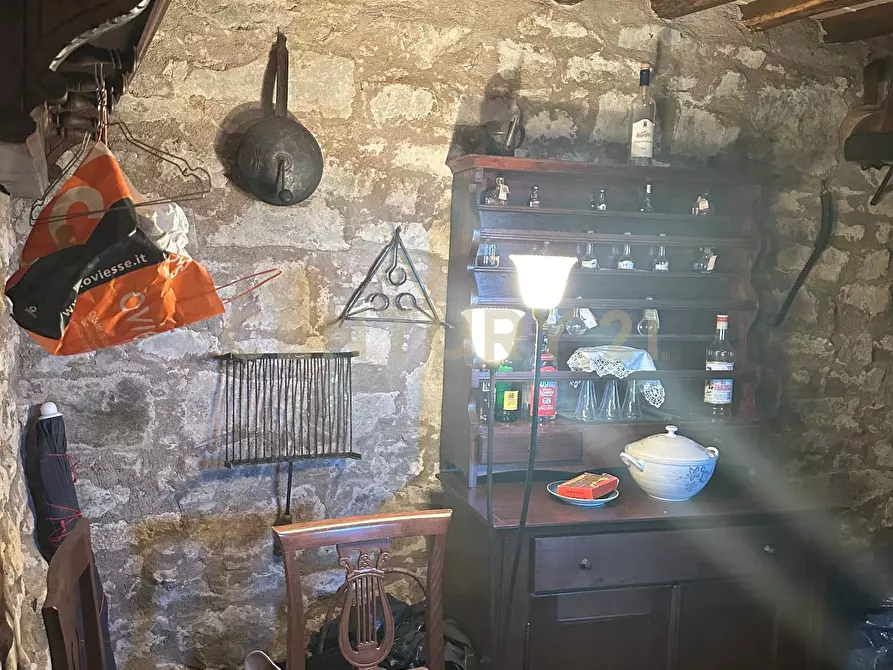 Immagine 28 di Pentalocale in vendita  in Via Porta San Francesco 1 a Cinigiano