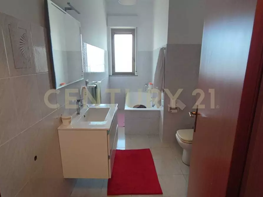 Immagine 19 di Quadrilocale in vendita  in Via Luigi Capuana a Riposto