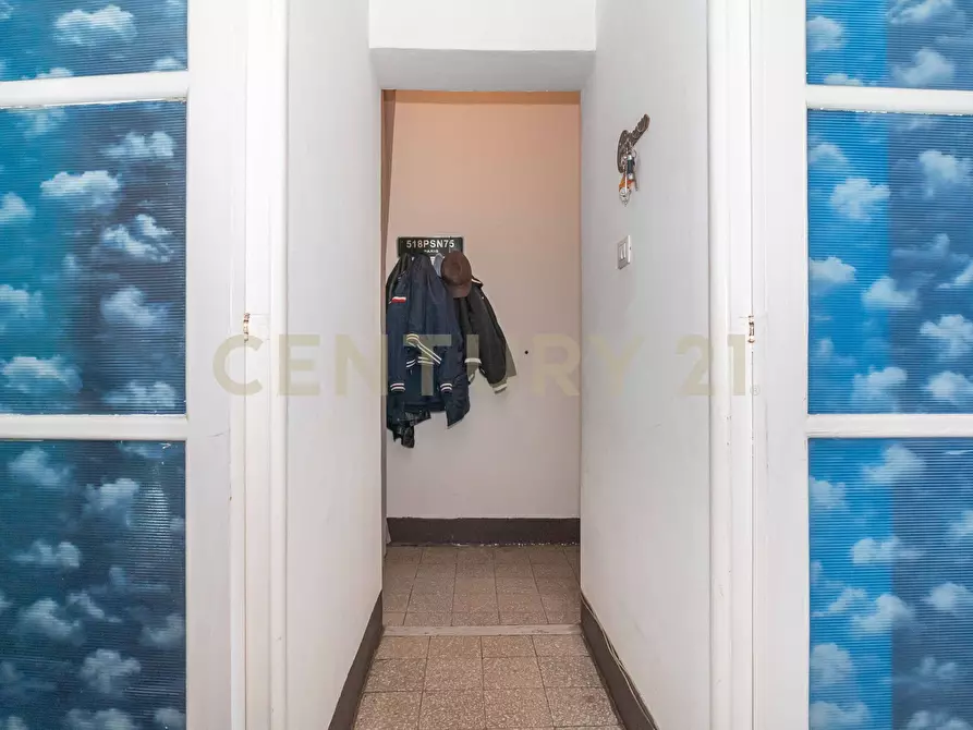 Immagine 9 di Bilocale in vendita  in Via Trecastagni 9 a Catania