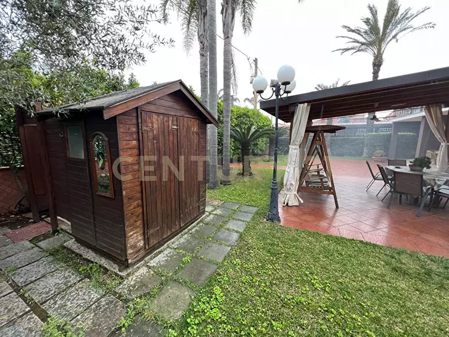 Immagine 13 di Casa indipendente in vendita  in Via Maccarello 43 a Catania