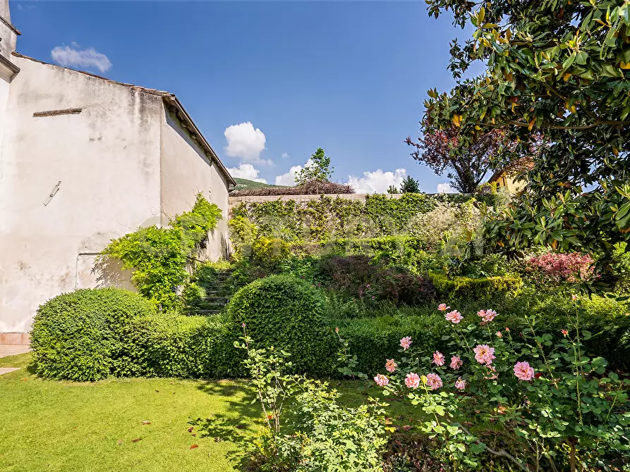 Immagine 55 di Villa in vendita  in Via Adige 25 a Brentino Belluno