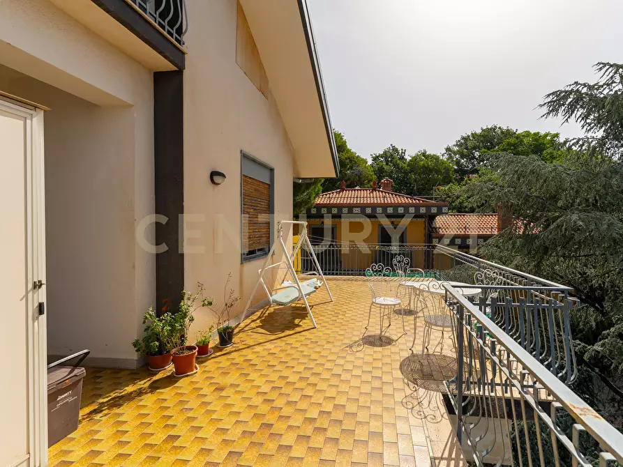 Immagine 10 di Villa in vendita  in Via Madonna del Carmelo 19 a Ragalna