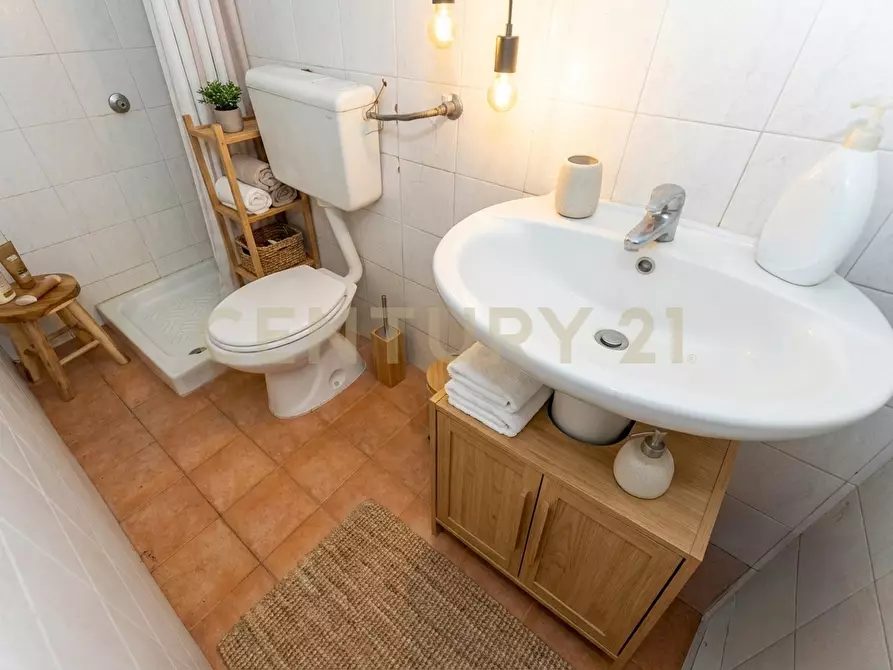 Immagine 5 di Casa indipendente in vendita  in Via Giuseppe Garibaldi 5 a Viagrande