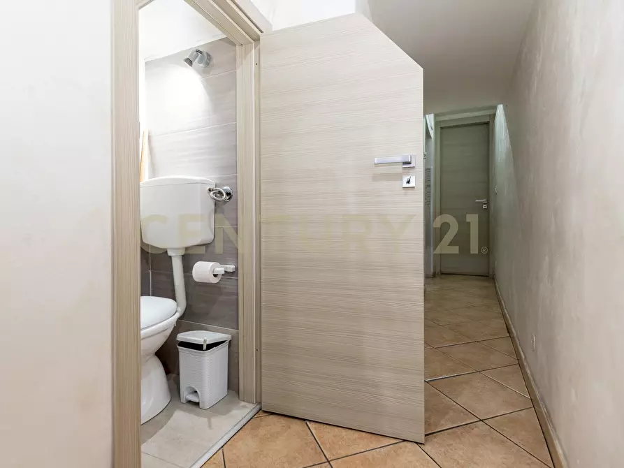 Immagine 7 di Casa indipendente in vendita  in Via Carnazza 1 a Adrano