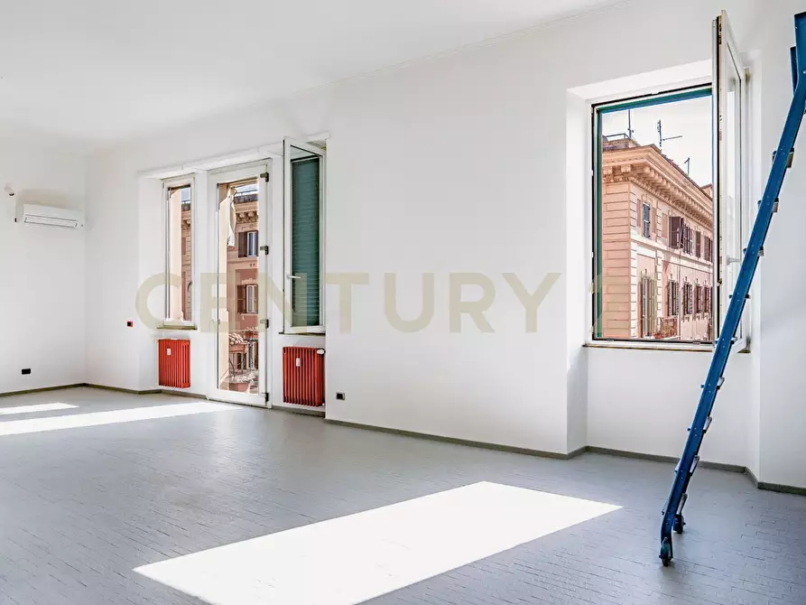 Immagine 1 di Attico in vendita  in Via Antonio Mordini 14 a Roma