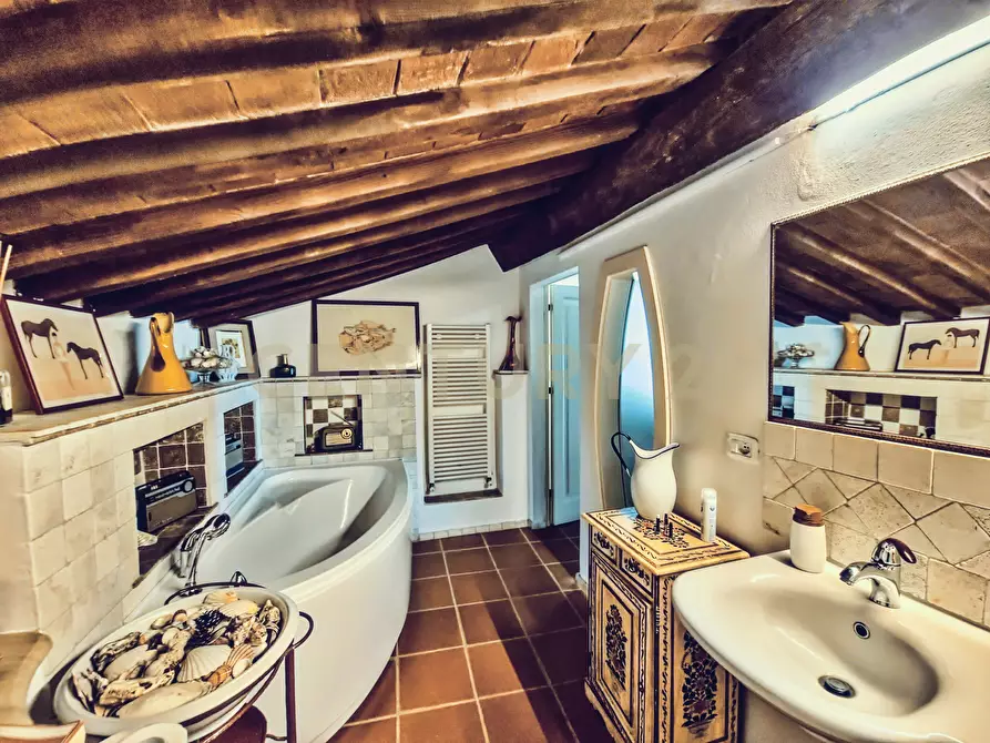 Immagine 12 di Villa in vendita  in Via Grottanelli 6 a Grosseto