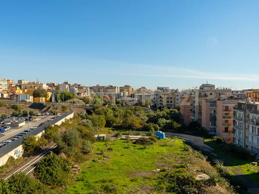Immagine 19 di Quadrilocale in affitto  in Via Mineo 33 a Catania