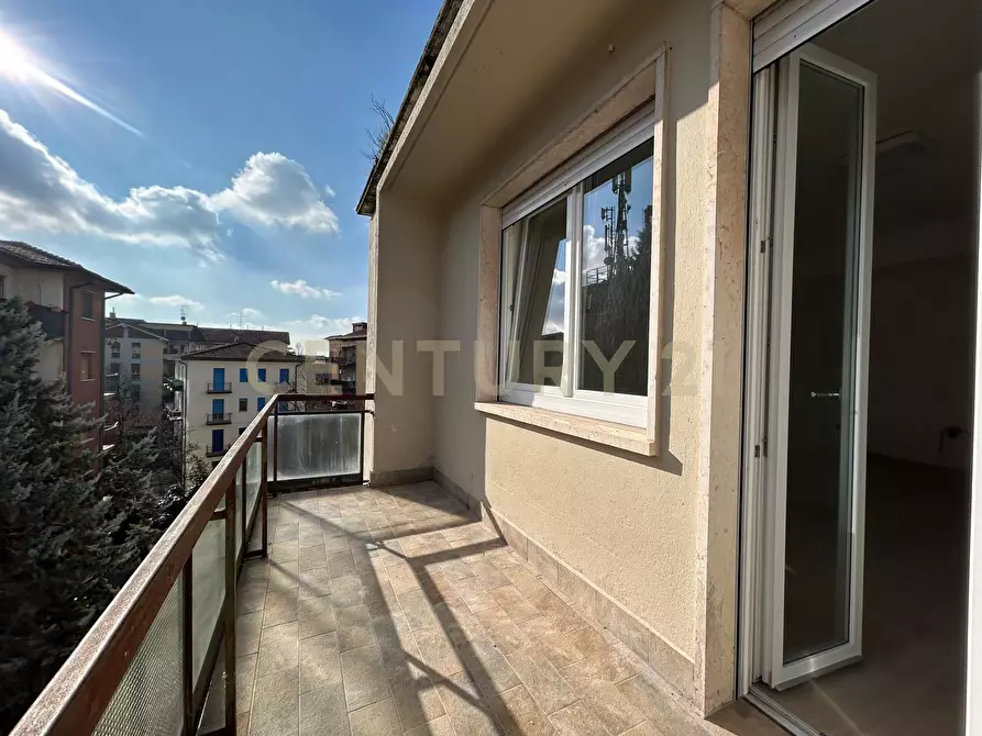 Immagine 20 di Quadrilocale in vendita  in Via Merano 9 a Verona