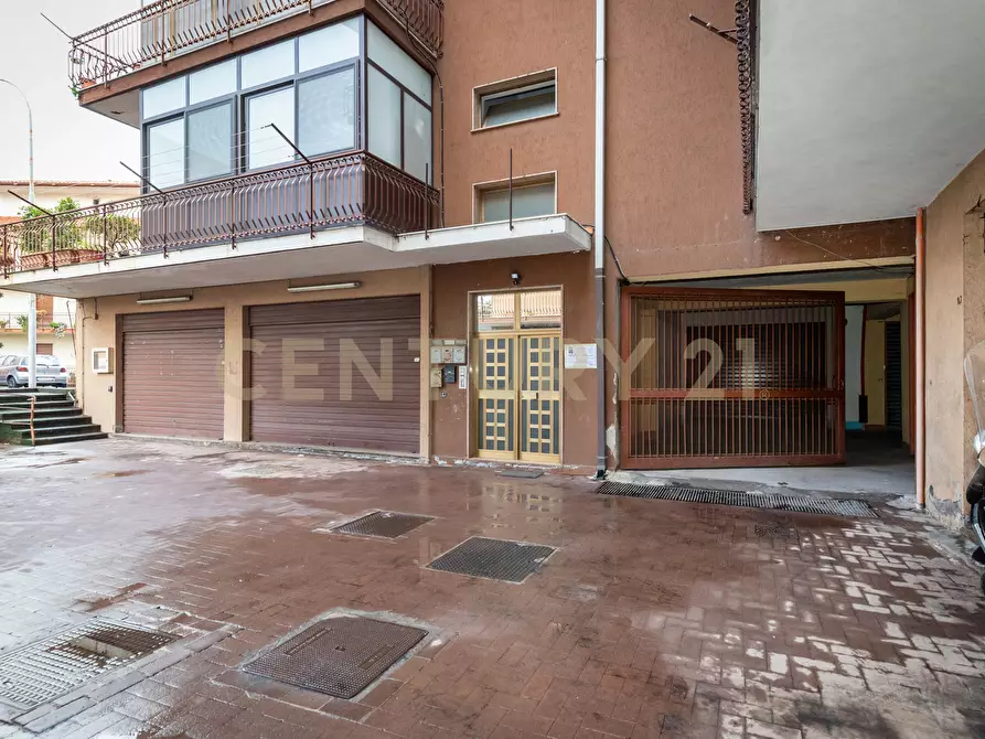 Immagine 27 di Trilocale in vendita  in Via Rettifilo 141 a Santa Venerina